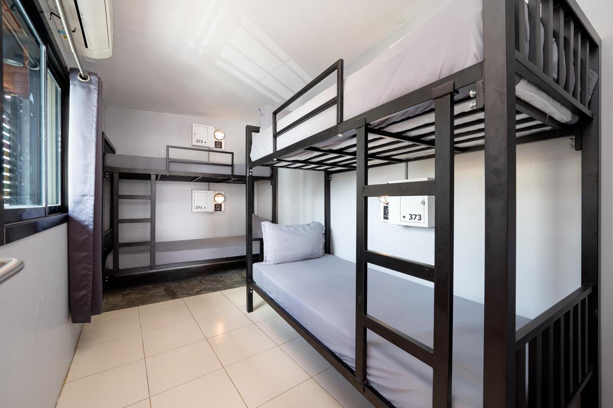 Oh Hostels - กรุงเทพมหานคร ภายนอก รูปภาพ