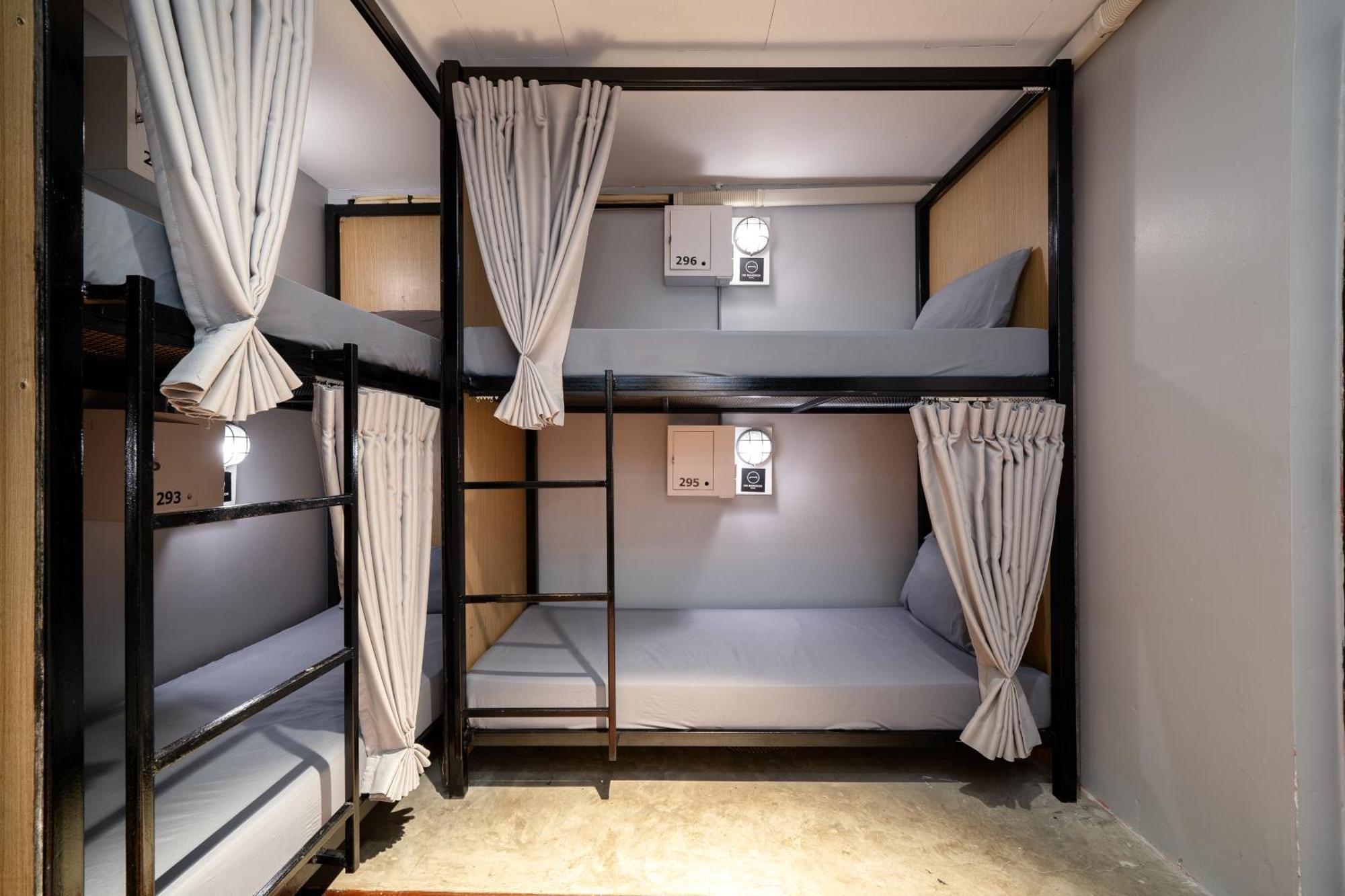 Oh Hostels - กรุงเทพมหานคร ภายนอก รูปภาพ